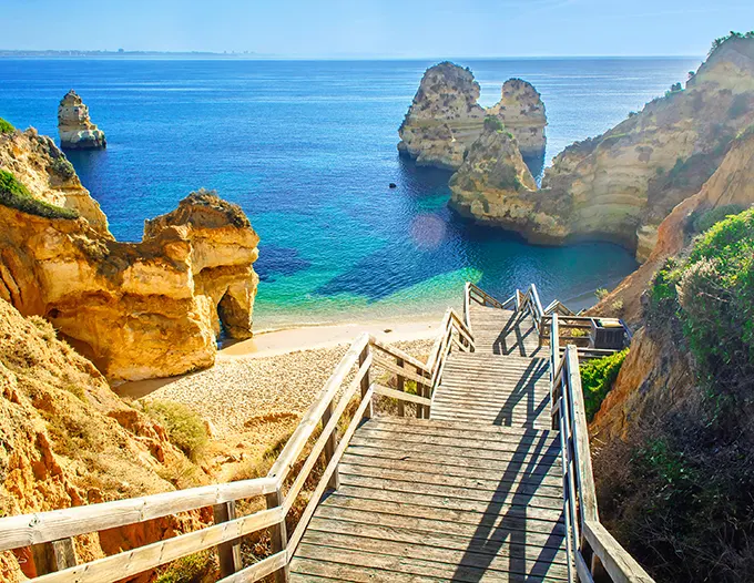 Littoral sauvage et criques
